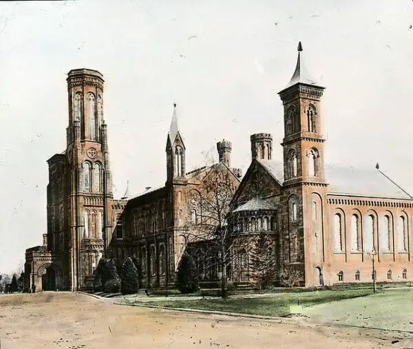 Smithsonian Castle (1900)