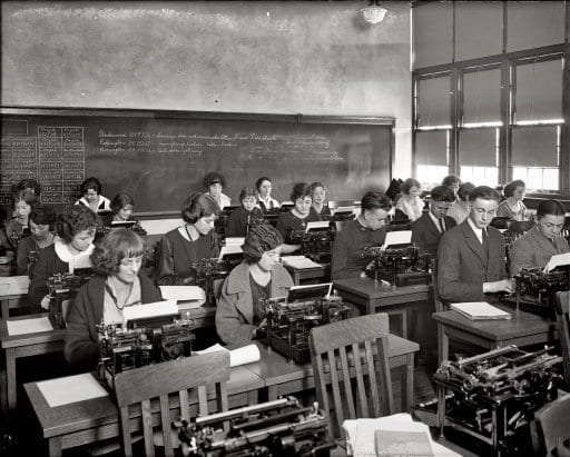 Eastern High School typing class (1920)