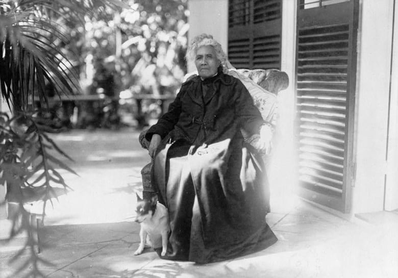 Queen Liliuokalani, last royal ruler of Hawaii (1917)