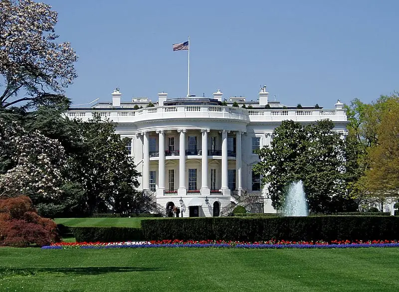 The White House (Wikipedia)