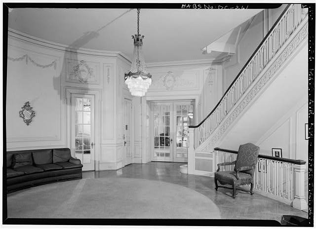 Upper stair or living hall in 1970 (Library of Congress)