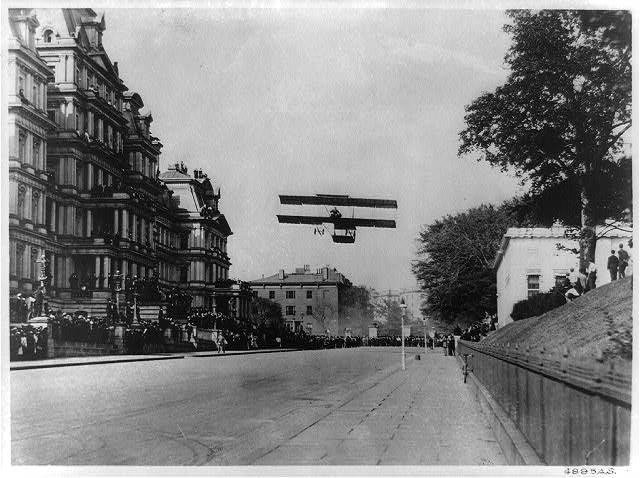 Claude Graham White landing his biplane on West Executive Avenue October 14th, 1910 (Library of Congress) Claude Graham White landing his biplane on West Executive Avenue October 14th, 1910 (Library of Congress)