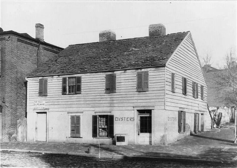 Suter's Tavern in Georgetown (Library of Congress)