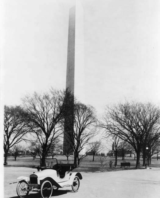 Washington Monument circa 1915