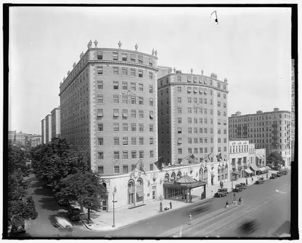 Mayflower Hotel in the 1920s (Library of Congress) | Ghosts of DC