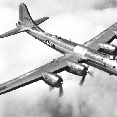 B-29 Superfortress in flight (Wikipedia)