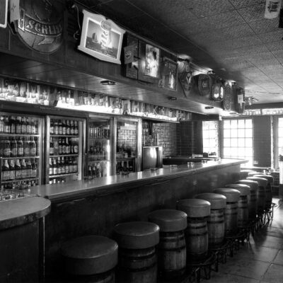 Brickskeller 1980s basement bar