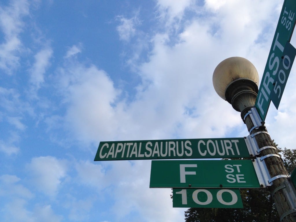 Capitalsaurus Court street sign