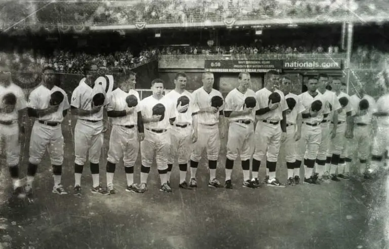 Washington Nationals in 1924 turn back the clock uniforms