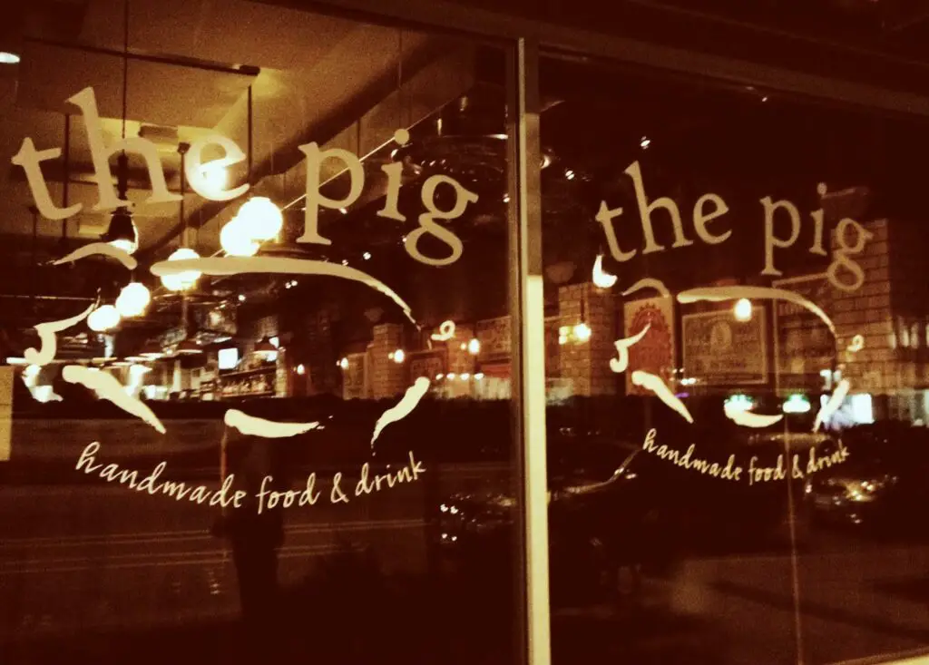 The Pig at 1320 14th St. NW (foodnomad.net)