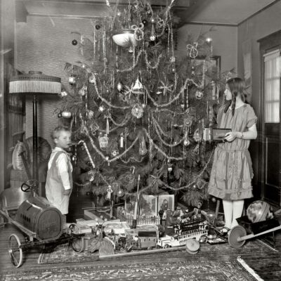 Washington, D.C., circa 1920. "Margaret Clark." A Christmas tree with all the trimmings, and a Buick. Harris & Ewing Collection glass negative.