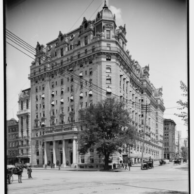 The Willard Hotel in 1904, view up 14th St. NW