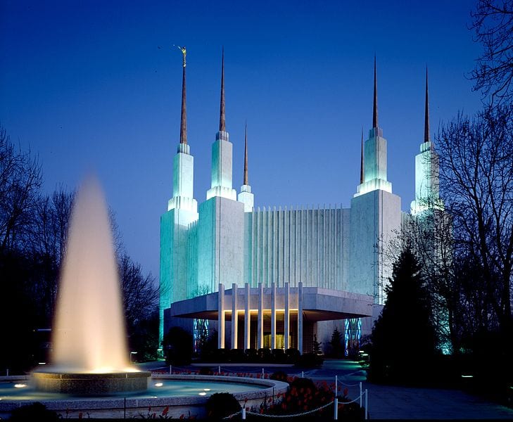 mormon tabernacle at night