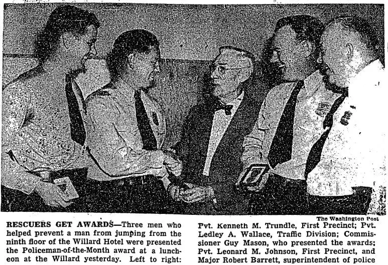 Trundle, Wallace and Johnson receiving an award (Washington Post)