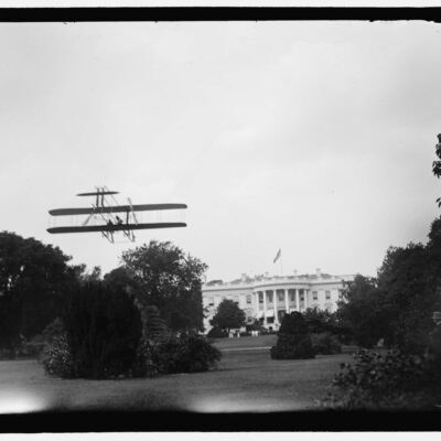 Harry Atwood takes off from the South Lawn - July 14th, 1911