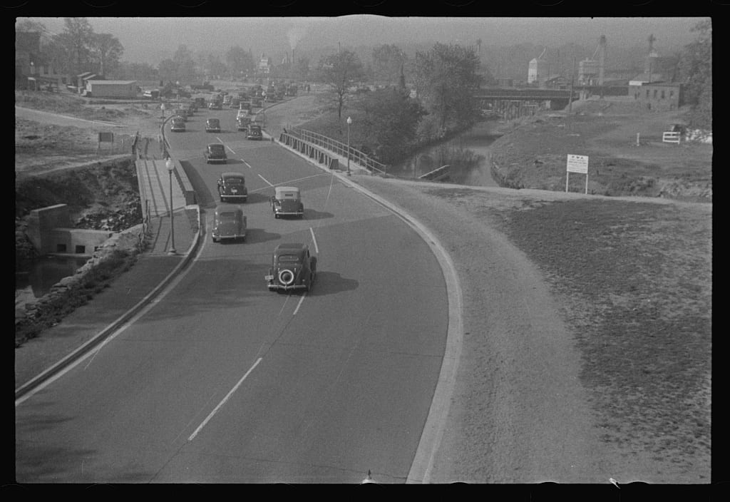 Rock Creek and Potomac Parkway in 1939 (Library of Congress)