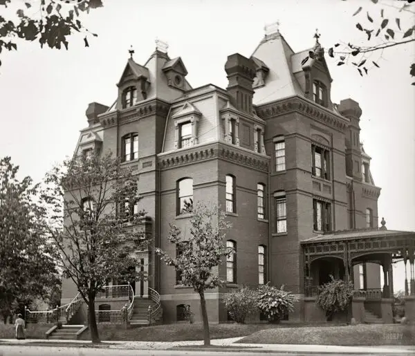 Washington circa 1900. "Jack Blaine residence." The imposing 1880s home of James Blaine, Republican from Maine and three-time presidential aspirant. The house, the only surviving example of the "castles" that once ringed Dupont Circle, is undergoing a major renovation. National Photo glass negative.