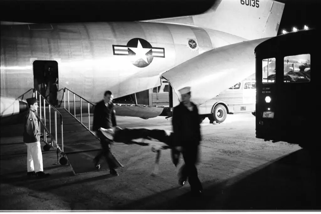 Wounded servicemen arriving from Vietnam at Andrews Air Force Base