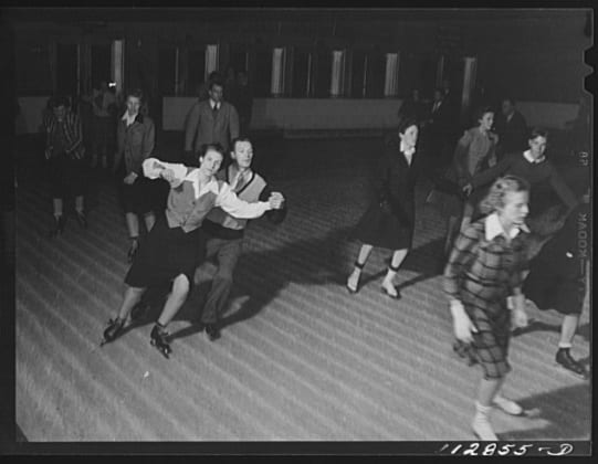Chevy Chase Ice Palace, Washington. D.C. Couple doing fancy ice skating (Library of Congress)