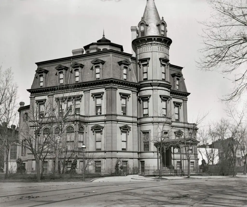 Washington circa 1900. "Stewart's Castle, Dupont Circle." The William Morris Stewart house on Massachusetts Avenue, designed by Adolph Cluss, shortly before it was demolished. National Photo glass negative.