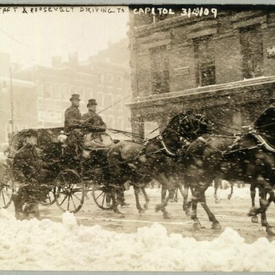 Taft & Roosevelt driving to Capitol, Mar. 4, 1909.