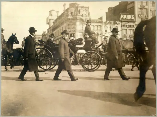 President Roosevelt in carriage en route to Capitol
