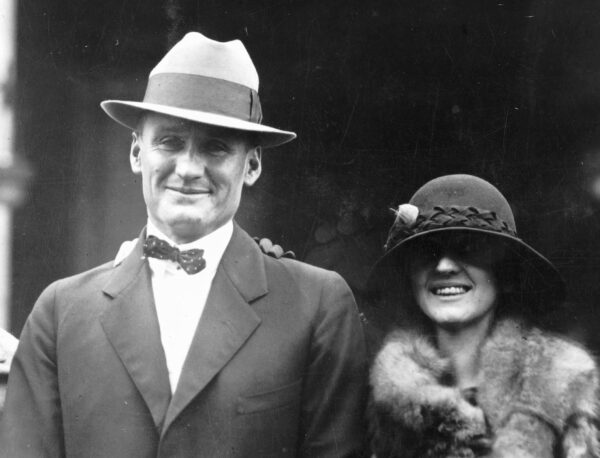 Walter & Hazel Johnson in 1924 (Library of Congress)