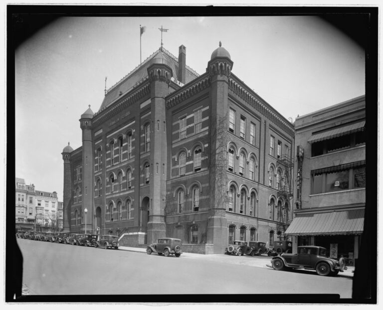 view of the Franklin School in the 1920s