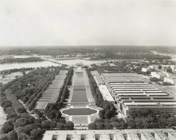 Main Navy and Munitions Buildings in 1942