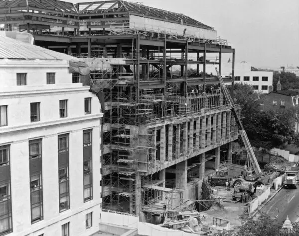 Construction of the third office building for the U.S. Senate in 1979.