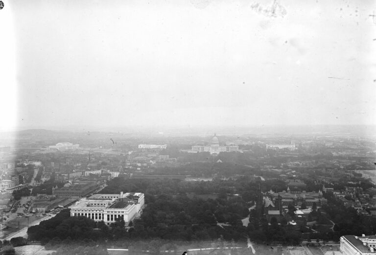 Capitol Bldg., seen from atop Washington Monument, Washington, D.C.
