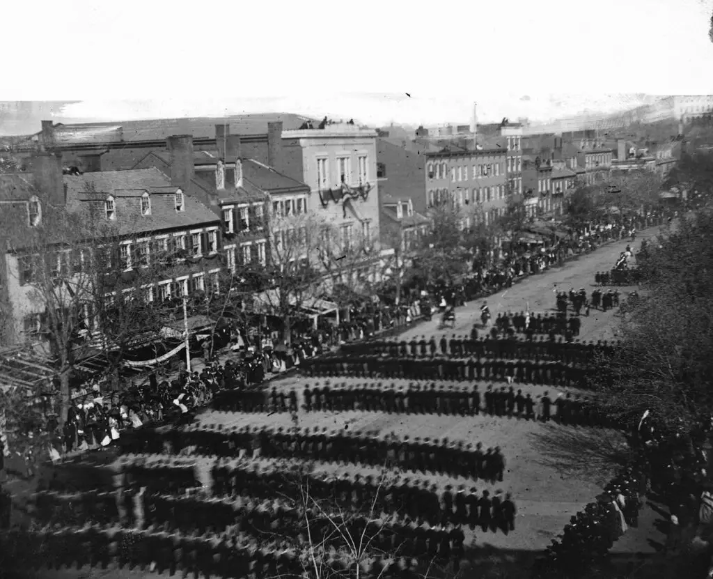 Washington, D.C. President Lincoln's funeral procession on Pennsylvania Avenue (April 19th, 1865)