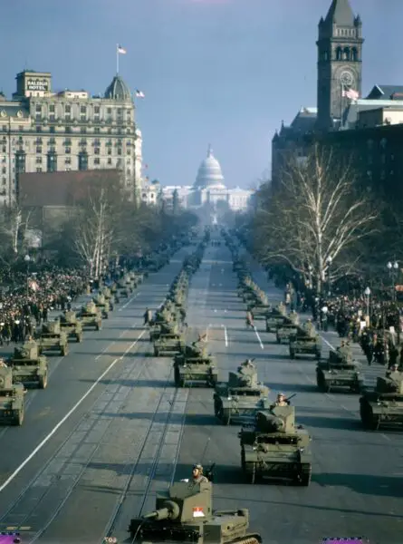 tanks rolling down Pennsylvania Ave. NW