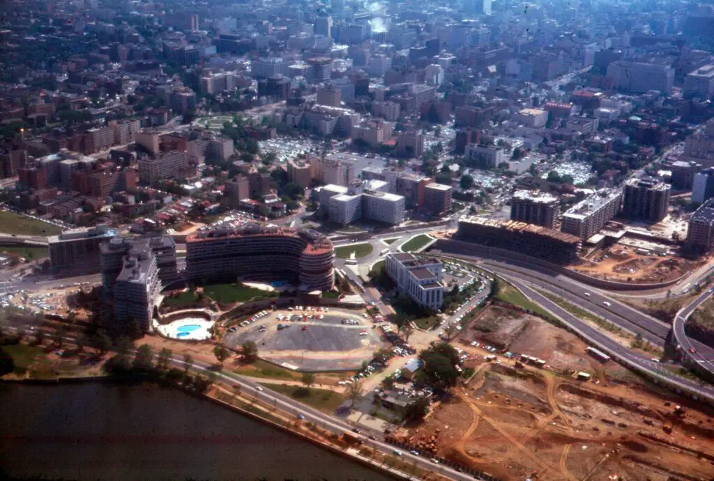 View from a Lockheed Elektra on approach to Washington National in 1967. The Watergate complex is under construction to the left and the Kennedy Center to the right.