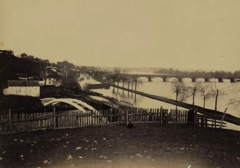 Aqueduct Bridge, Georgetown, D.C., looking toward Washington