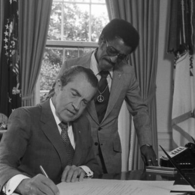 Pres. Nixon w/ Sammy Davis, Jr., new member of Nat'l. Advisory Council on Economic Opportunity