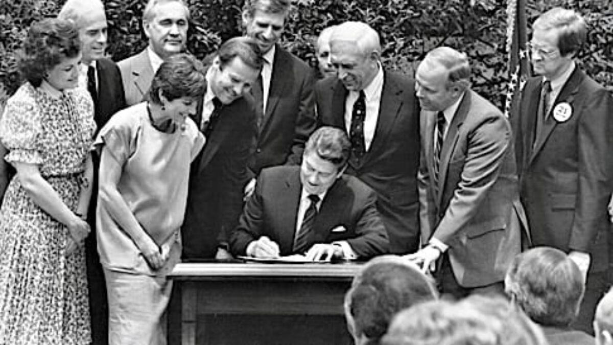 Picture of National Minimum Drinking Age Act