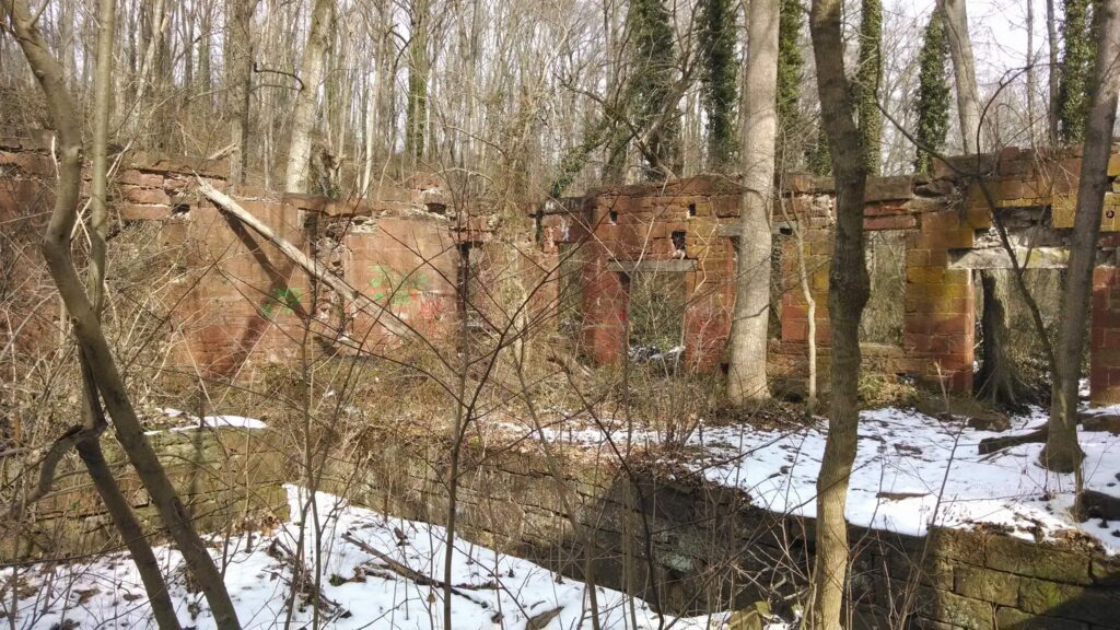 Interior of the stone cutting mill at Seneca Quarry