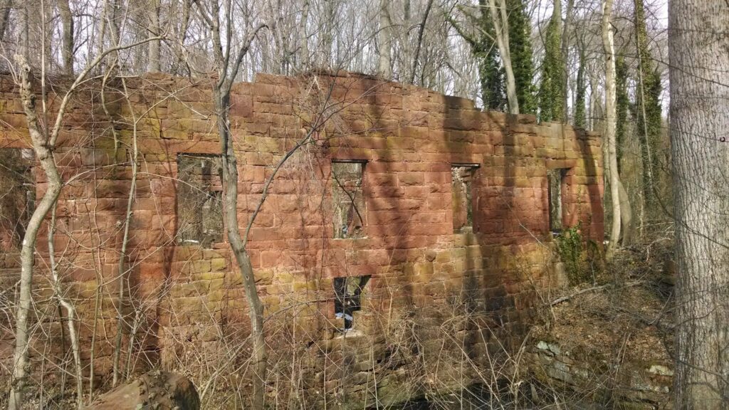 exterior of the stone cutting mill