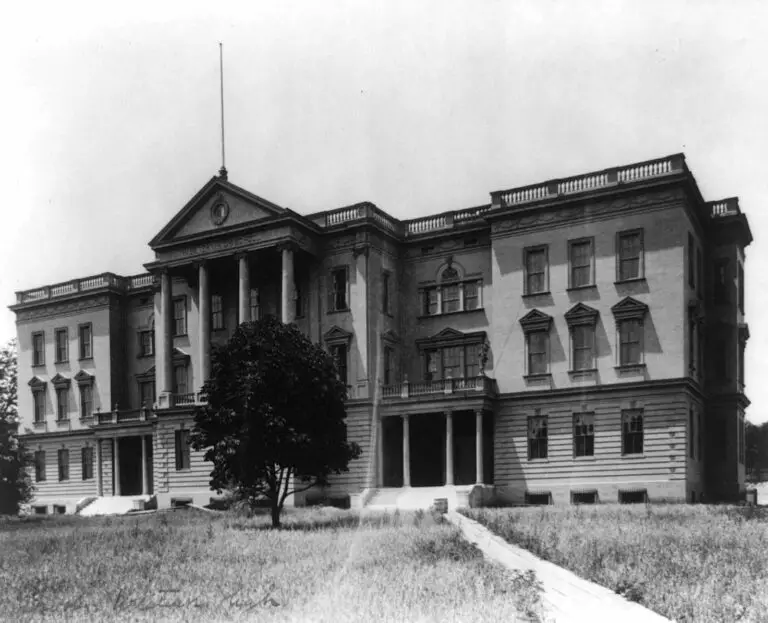 Western High School in 1900