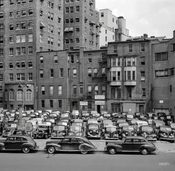 1942. "Effect of gasoline shortage in Washington, D.C." Medium format nitrate negative by Albert Freeman for the Office of War Information.