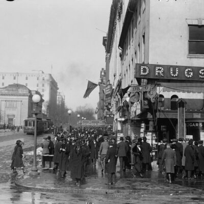 F Street in the 1910s - Harris & Ewing