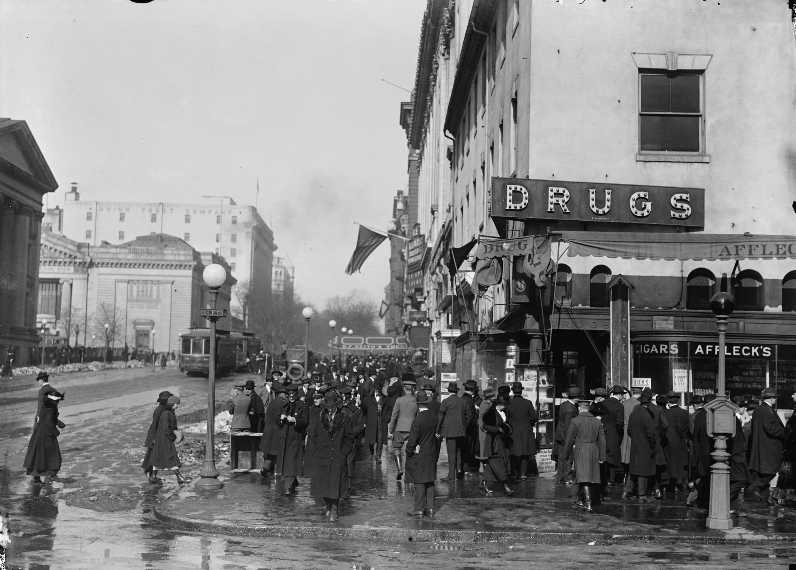 F Street in the 1910s - Harris & Ewing