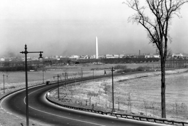 VIEW OF WASHINGTON MONUMENT FROM THE VICINITY OF CAPITAL OVERLOOK, 1932. - George Washington Memorial Parkway, Along Potomac River from McLean to Mount Vernon, VA, Mount Vernon, Fairfax County, VA