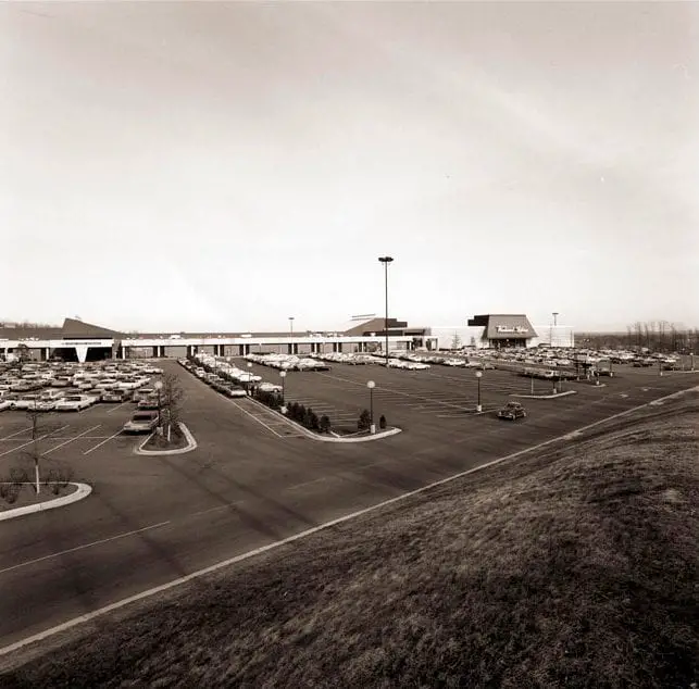 Tysons Corner parking lot in 1969