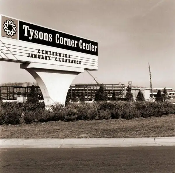 Tysons Corner Center sign in 1969