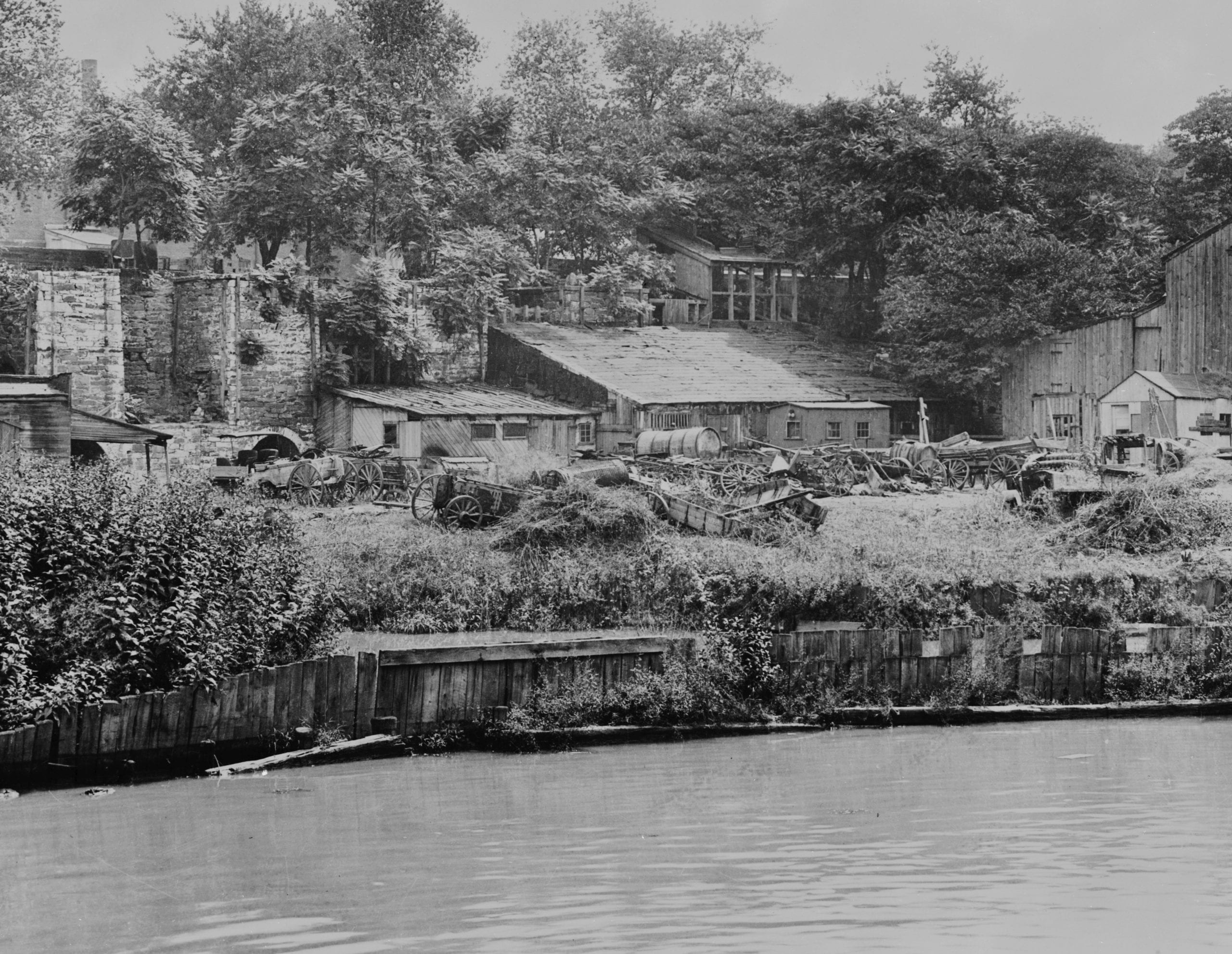 Historic American Buildings Survey Photographer Unknown, post 1907. EXTERIOR FROM WEST Copied from print in files of National Capital Region, National Park Service, Washington, D. C. - Godey Lime Kilns (Ruins), Junction of Rock Creek & Potomac Parkway, Washington, District of Columbia, DC