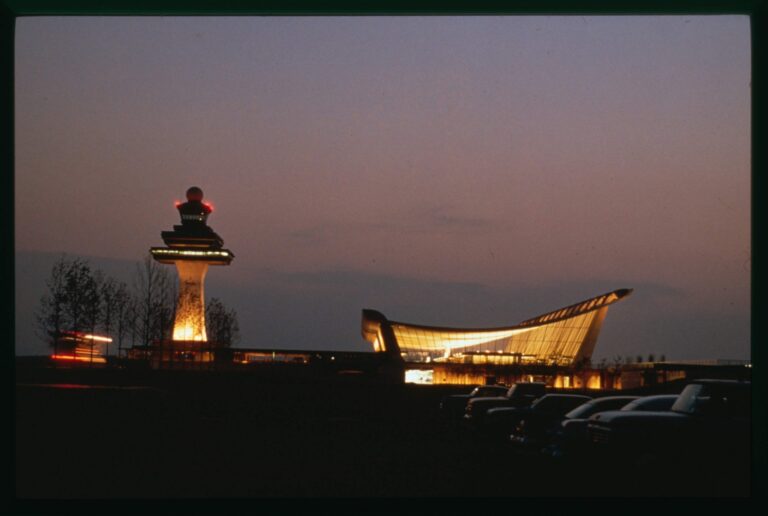 Dulles Airport at night