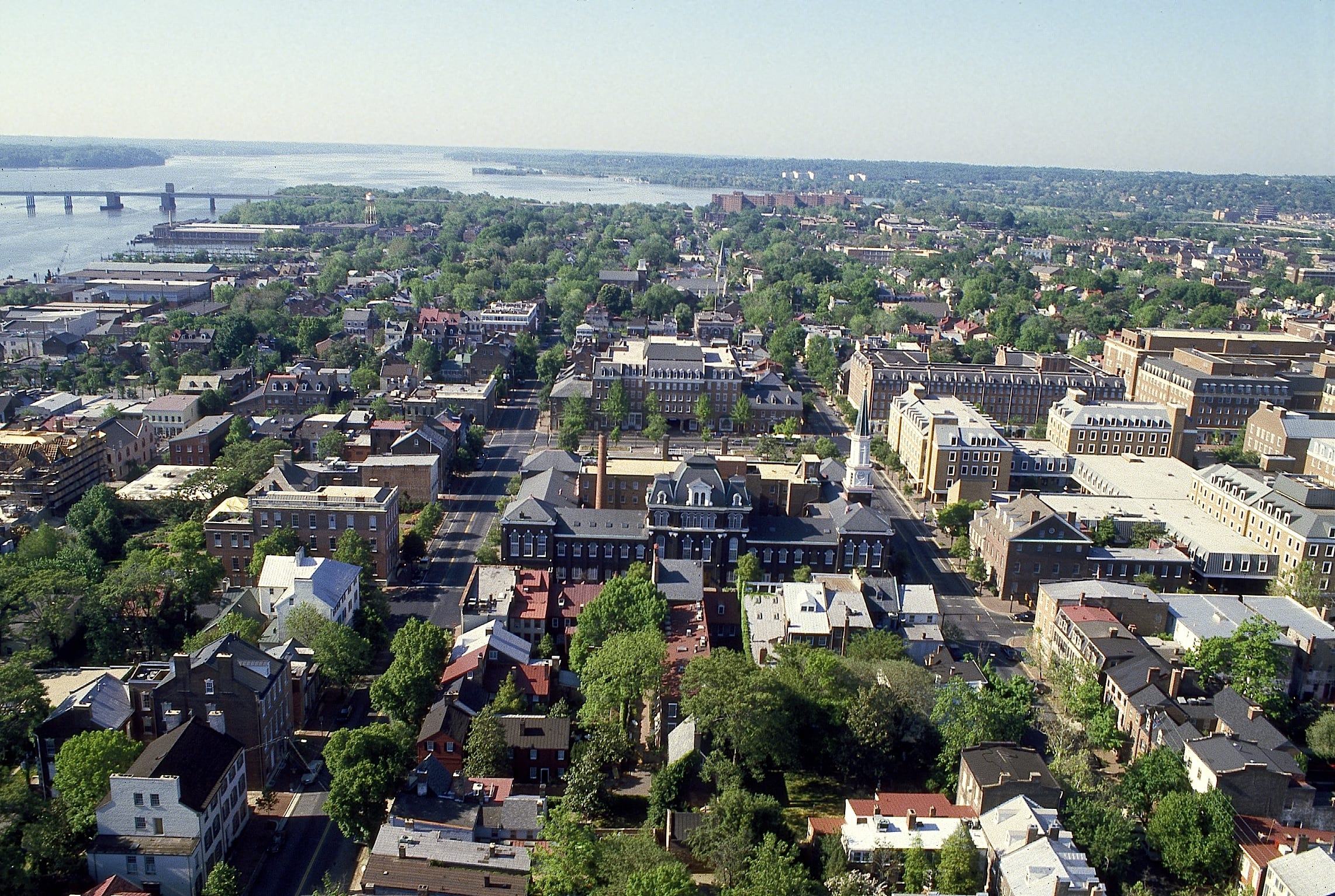 Aerial view of Alexandria, Virgina taken in the 1980s.