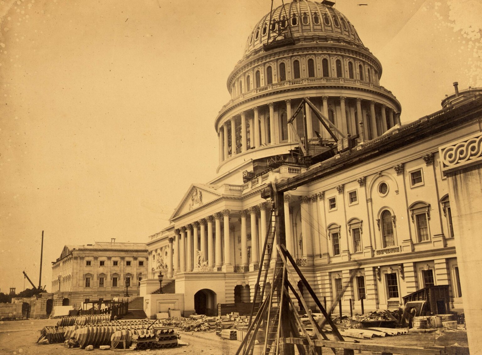 The Rare Photo of the Capitol Building Just After the New Dome Was